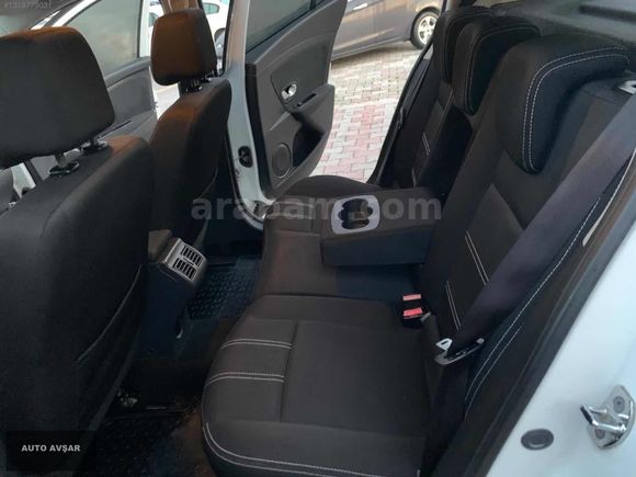 OTOMATİK SADECE 150 BİNDE TOUCH PAKET TEMİZ SORUNSUZ AİLE ARACI