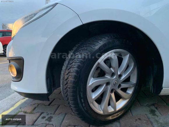 OTOMATİK SADECE 150 BİNDE TOUCH PAKET TEMİZ SORUNSUZ AİLE ARACI