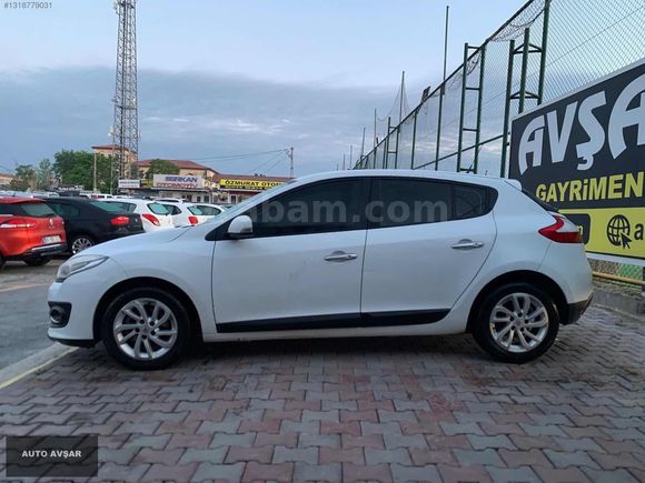 OTOMATİK SADECE 150 BİNDE TOUCH PAKET TEMİZ SORUNSUZ AİLE ARACI