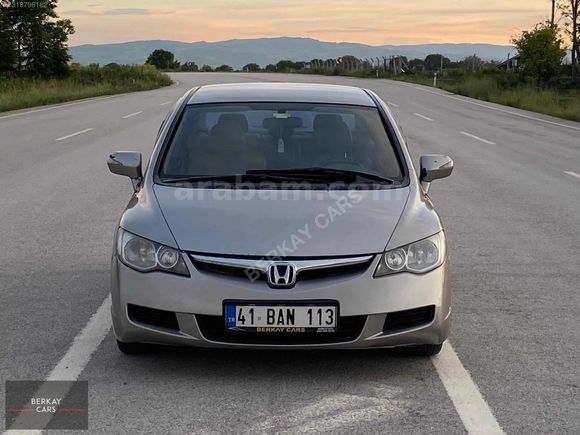 BERKAY CARS'DAN OTOMATİK VİTES HONDA CİVİC