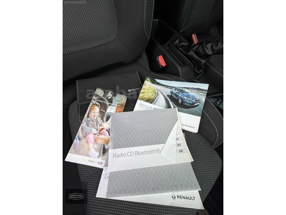BERK AUTO'DAN-48 BİNDE-HATASIZ-BOYASIZ-KUSURSUZ MEGANE-4