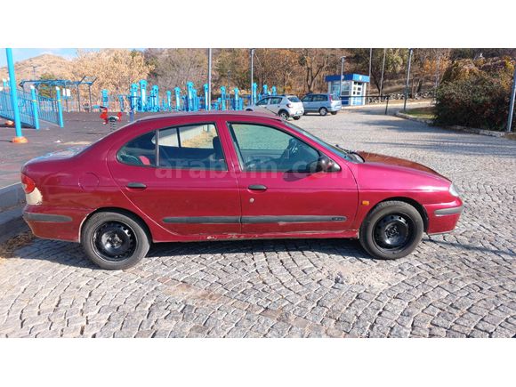 Sahibinden Renault Megane 1.6 RTE 2000 Model