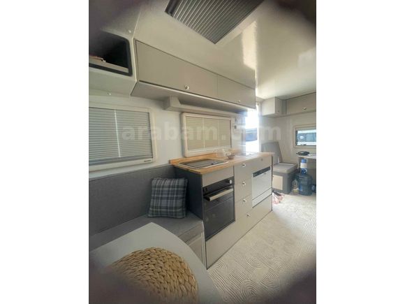 NEON KARAVAN SHOPDAN
