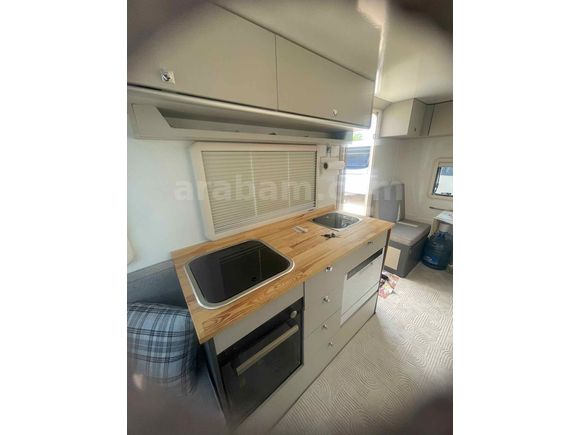 NEON KARAVAN SHOPDAN