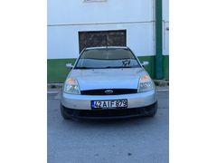 Sahibinden Fiesta 1.4 Degişensiz Temiz 2004 Model 