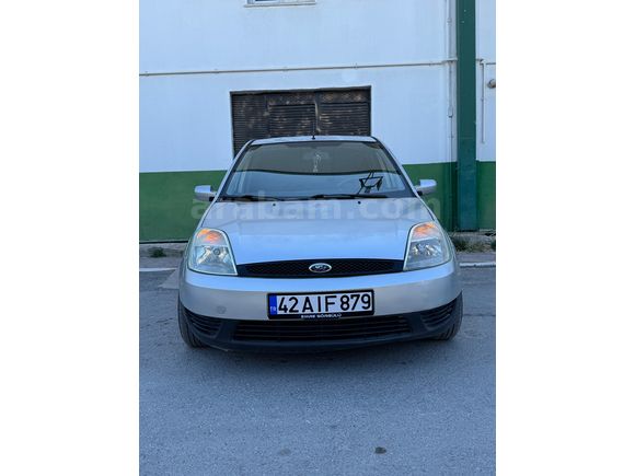Sahibinden Fiesta 1.4 Degişensiz Temiz 2004 Model 