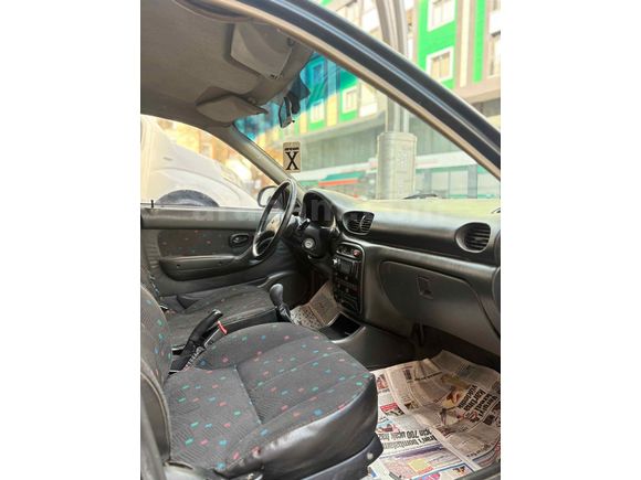 Sahibinden Hyundai Accent 1.3 LS 1998 Model 