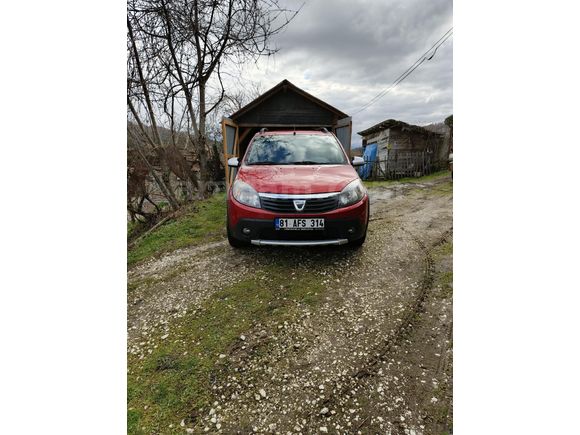 Sahibinden Dacia Sandero 1.6 Stepway 2012 Model