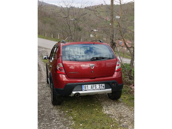 Sahibinden Dacia Sandero 1.6 Stepway 2012 Model