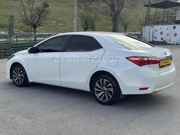 2014 MODEL TOYOTA COROLLA 1.4 DİZEL OTOMATİK HATASIZ