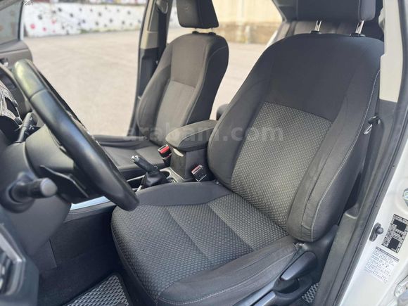 2014 MODEL TOYOTA COROLLA 1.4 DİZEL OTOMATİK HATASIZ