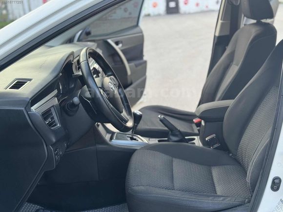 2014 MODEL TOYOTA COROLLA 1.4 DİZEL OTOMATİK HATASIZ