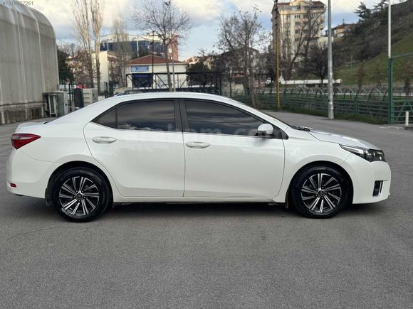 2014 MODEL TOYOTA COROLLA 1.4 DİZEL OTOMATİK HATASIZ