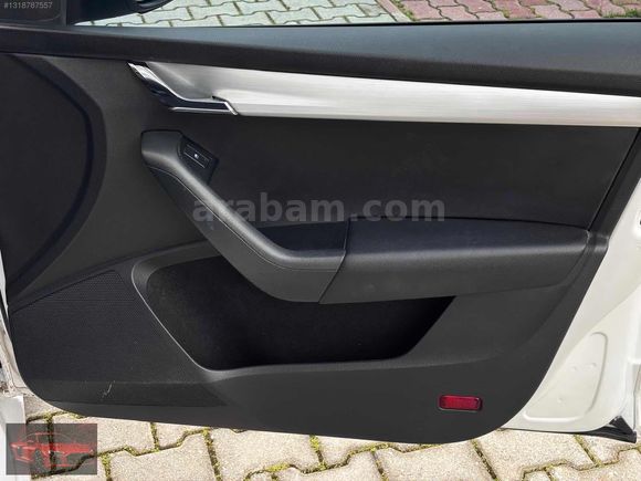 2017 BOYASIZ!! 129 bin km Servis Bakımlı 1.2 TSI MAKYAJLI KASA