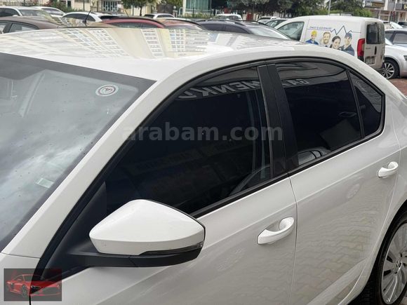 2017 BOYASIZ!! 129 bin km Servis Bakımlı 1.2 TSI MAKYAJLI KASA