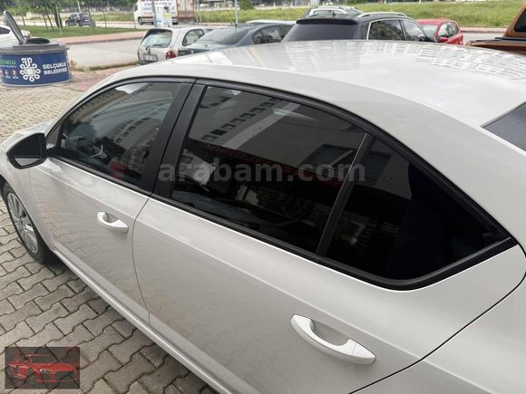 2017 BOYASIZ!! 129 bin km Servis Bakımlı 1.2 TSI MAKYAJLI KASA