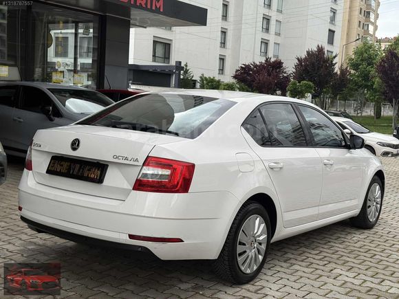 2017 BOYASIZ!! 129 bin km Servis Bakımlı 1.2 TSI MAKYAJLI KASA