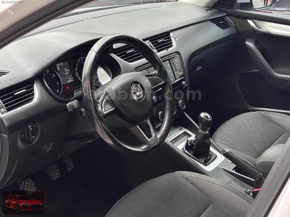 2017 BOYASIZ!! 129 bin km Servis Bakımlı 1.2 TSI MAKYAJLI KASA