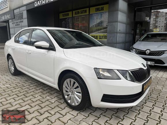 2017 BOYASIZ!! 129 bin km Servis Bakımlı 1.2 TSI MAKYAJLI KASA