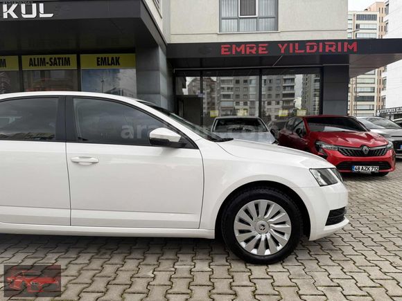 2017 BOYASIZ!! 129 bin km Servis Bakımlı 1.2 TSI MAKYAJLI KASA