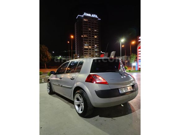 Sahibinden Renault Megane 1.6 Authentique 2004 Model