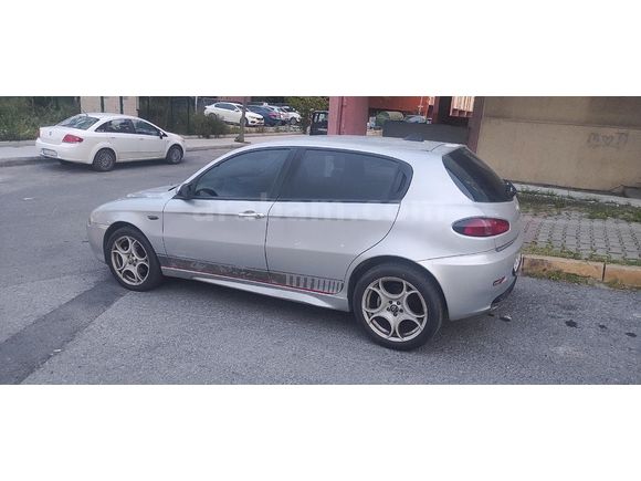 Sahibinden Alfa Romeo 147 1.6 TS Distinctive 2006 Model
