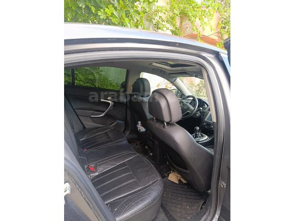 Sahibinden Opel Insignia 1.6 T Cosmo 2009 Model