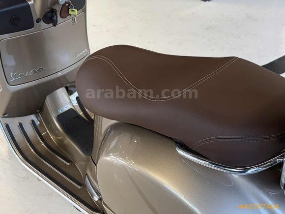 | UNIQ AUTO | 2011 VESPA GTS 250