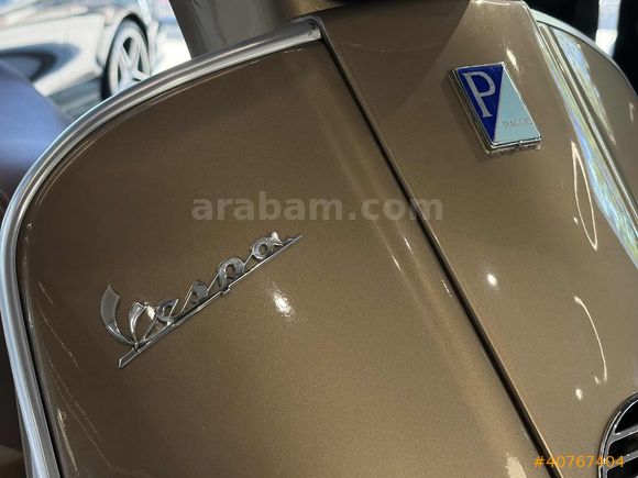 | UNIQ AUTO | 2011 VESPA GTS 250
