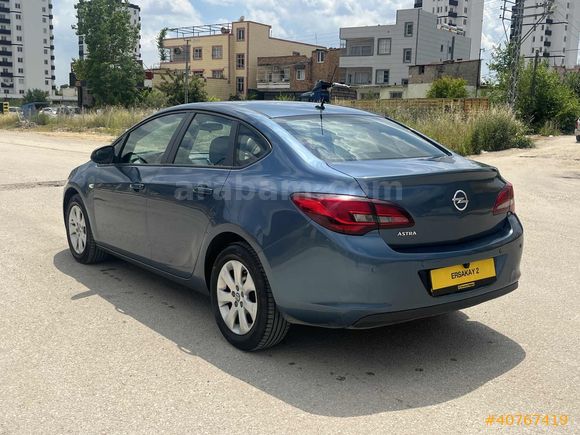 ERSAKAY 2 DEN OPEL ASTRA 1,6 LPG'Lİ TESLA EKRANLI EDİTİON PLUS..