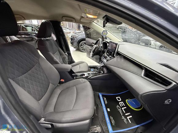 DELİL'DEN 2021 COROLLA HYBRID DREAM 1.8