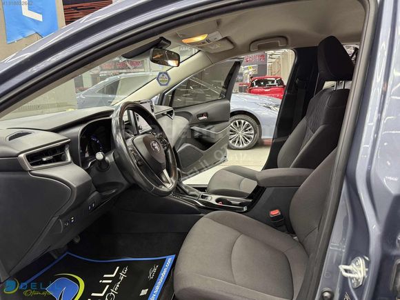DELİL'DEN 2021 COROLLA HYBRID DREAM 1.8