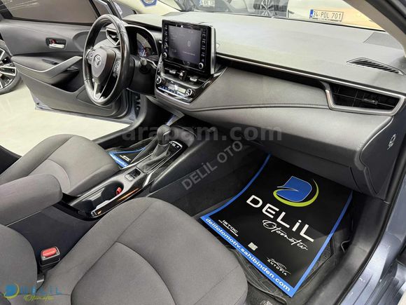DELİL'DEN 2021 COROLLA HYBRID DREAM 1.8