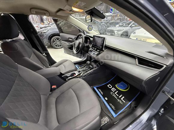 DELİL'DEN 2021 COROLLA HYBRID DREAM 1.8