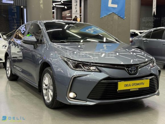 DELİL'DEN 2021 COROLLA HYBRID DREAM 1.8
