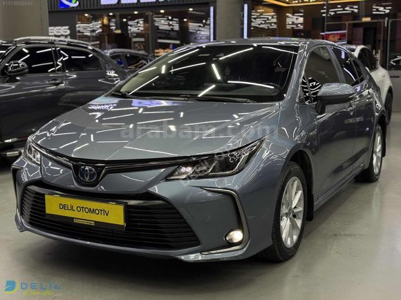 DELİL'DEN 2021 COROLLA HYBRID DREAM 1.8
