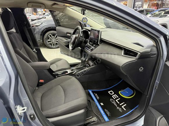 DELİL'DEN 2021 COROLLA HYBRID DREAM 1.8
