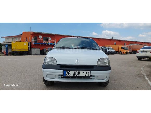 Sahibinden Renault Clio 1.4 RT 1997 Model