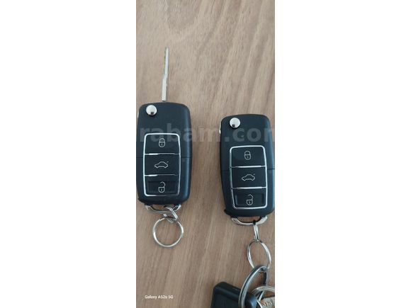 SAHİBİNDEN KAPINIZIN ÖNÜNE YAKIŞACAK CLİO1.4 RT 1997 Model