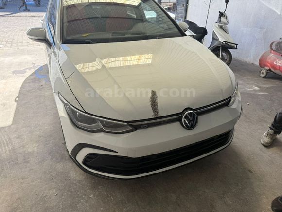 2023 MDL 29 BİN KM DE GOLF CAM TAVAN