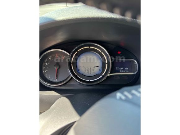  Fluance Otomatik dizel  223000 km,de    
