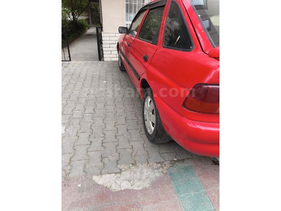 Sahibinden Ford Escort 1.6 CLX 1998 Model