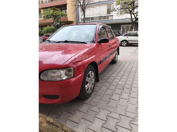 Sahibinden Ford Escort 1.6 CLX 1998 Model