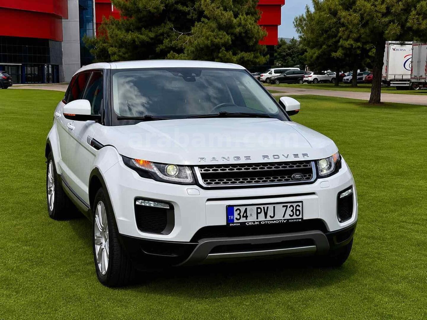 Galeriden Land Rover Range Evoque 2.0 Si4 HSE Dynamic 2016 Model Bursa 68.000 km Beyaz 3