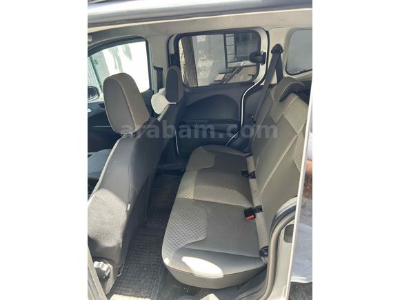 Otomobil ruhsatlı değişensiz titanium plus courier