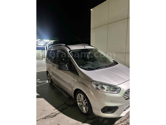 Otomobil ruhsatlı değişensiz titanium plus courier