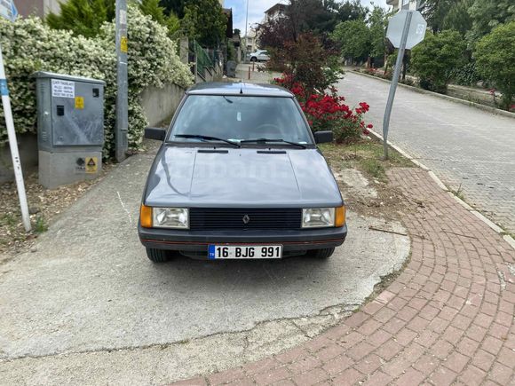 Sahibinden Renault R 9 1.4 Broadway GTE 1992 Model 