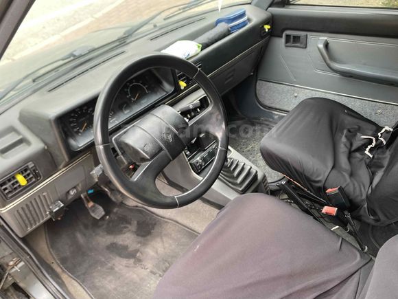 Sahibinden Renault R 9 1.4 Broadway GTE 1992 Model 