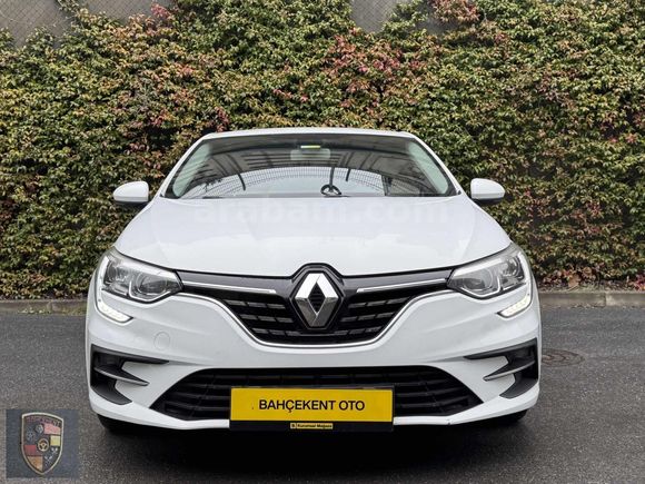 2023 MODEL 64.000 KM DE 1.3 TCE MEGANE 4 JOY COMFORT OTOMATİK