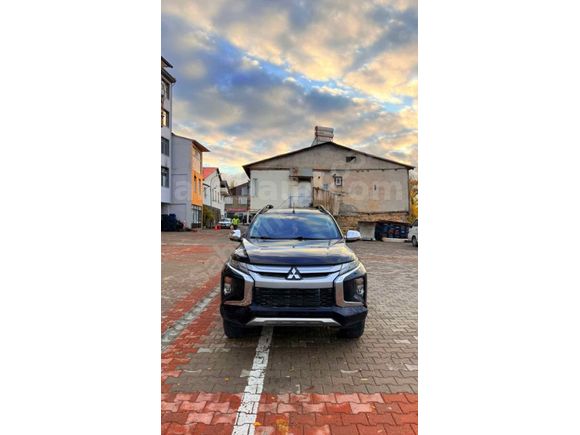 Sahibinden Mitsubishi L 200 4x4 Premium 2021 Model 